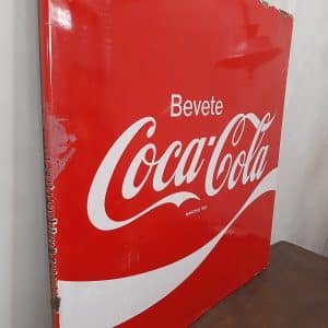 insegna vintage Coca Cola smaltata, anni ’60 Italia, misure 90×90, spessore 2 cm, condizioni molto buone